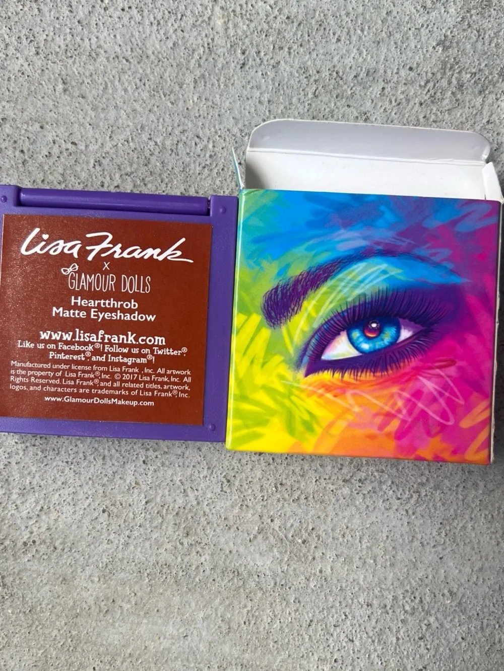 Lisa Frank x Glamour Dolls eyeshadow